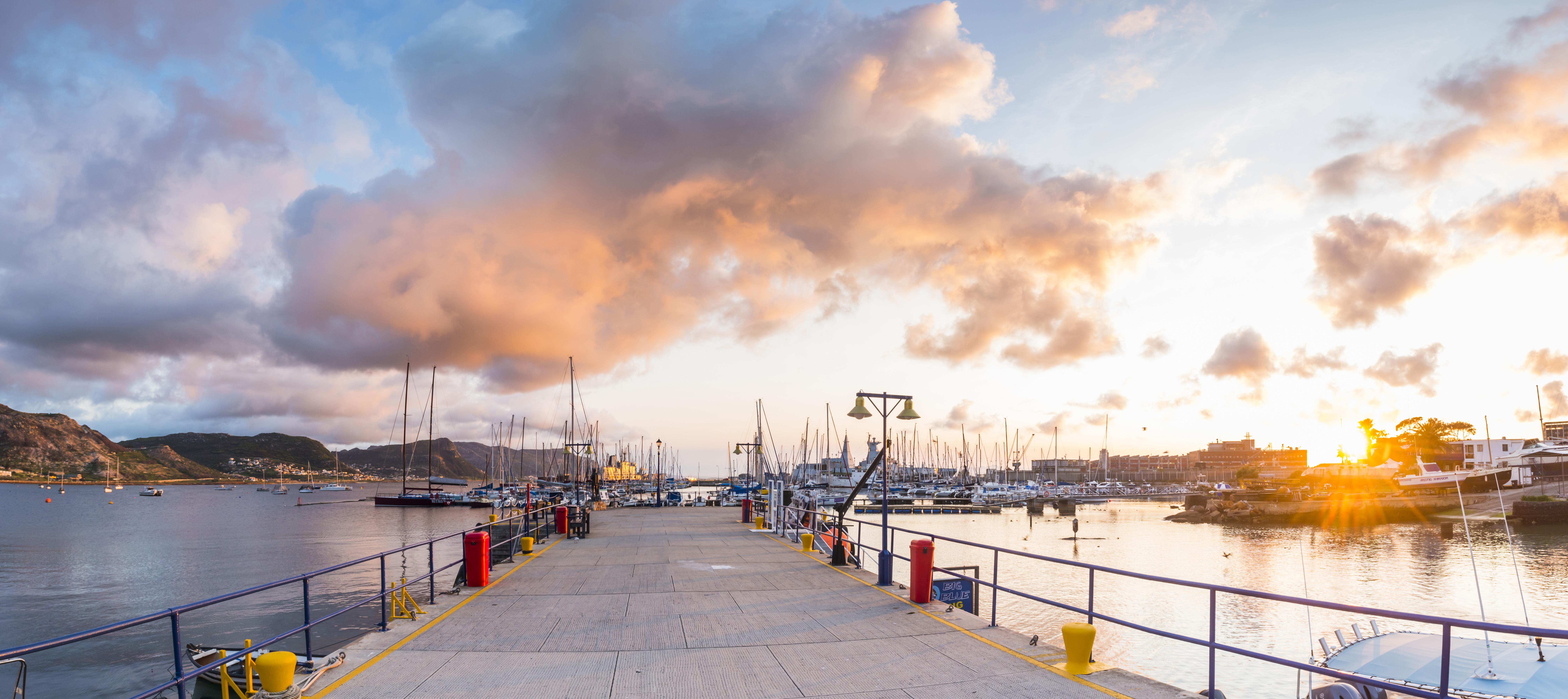 aha サイモンズ タウン キーサイド ホテル Simonʼs Town エクステリア 写真